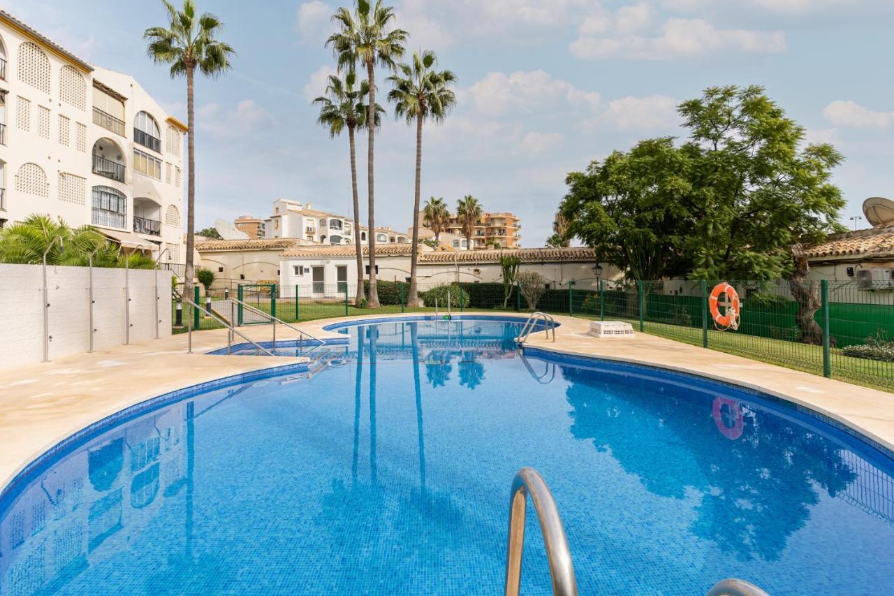 Lovely Apartment Next To The Beach Torremolinos Esterno foto