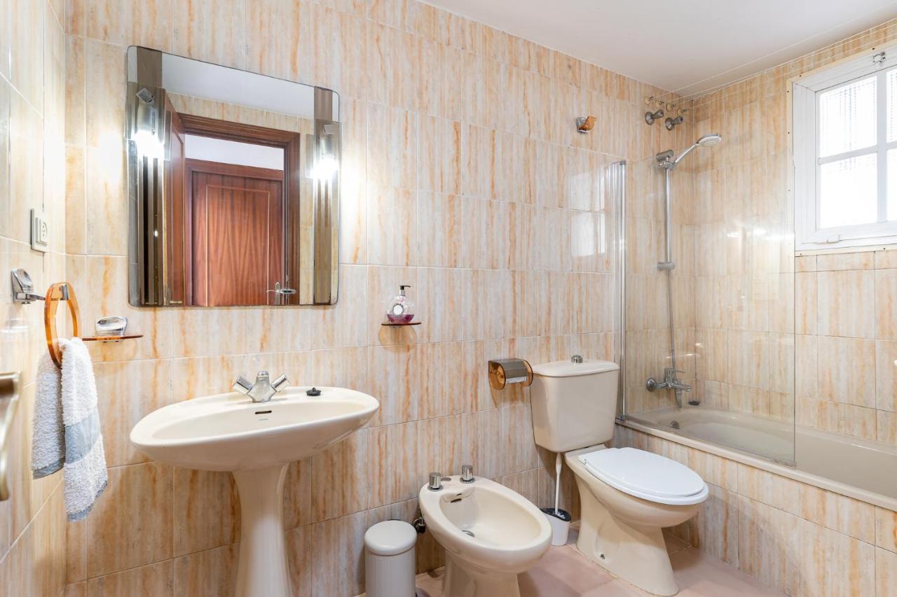 Lovely Apartment Next To The Beach Torremolinos Esterno foto