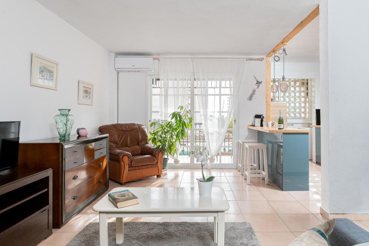 Lovely Apartment Next To The Beach Torremolinos Esterno foto
