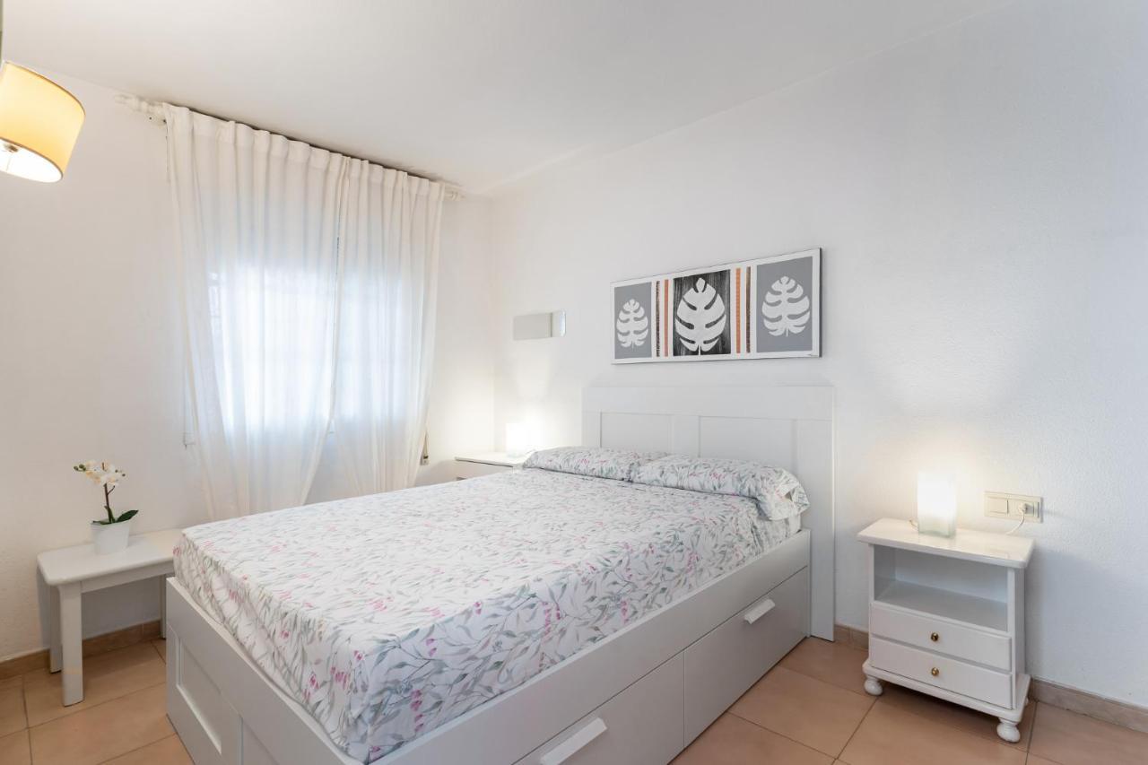 Lovely Apartment Next To The Beach Torremolinos Esterno foto