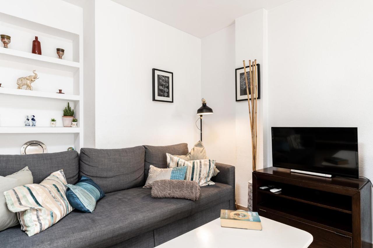 Lovely Apartment Next To The Beach Torremolinos Esterno foto